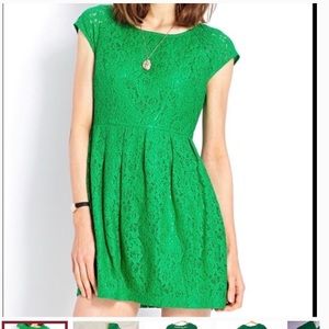 Size M Lace Dress from Forever 21